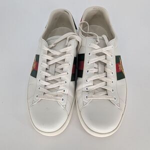 Gucci White Sneakers with Green and Red Stripes